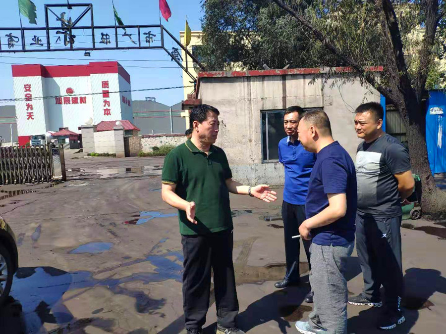 开发区管委会加强对环境突出问题整改包联企业的督促检查(图1)