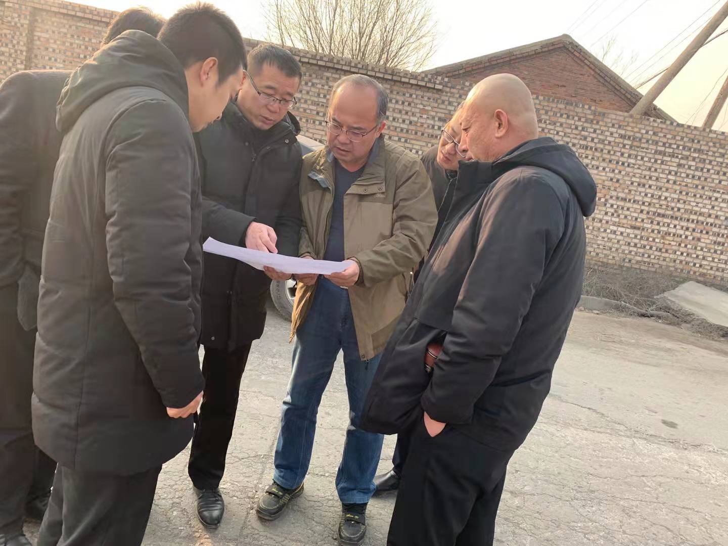 开发区各部门元旦期间主动服务企业推进项目(图1)