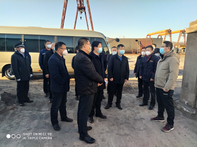 我县领导赴开发区实地检查指导企业疫情防控工作(图1)