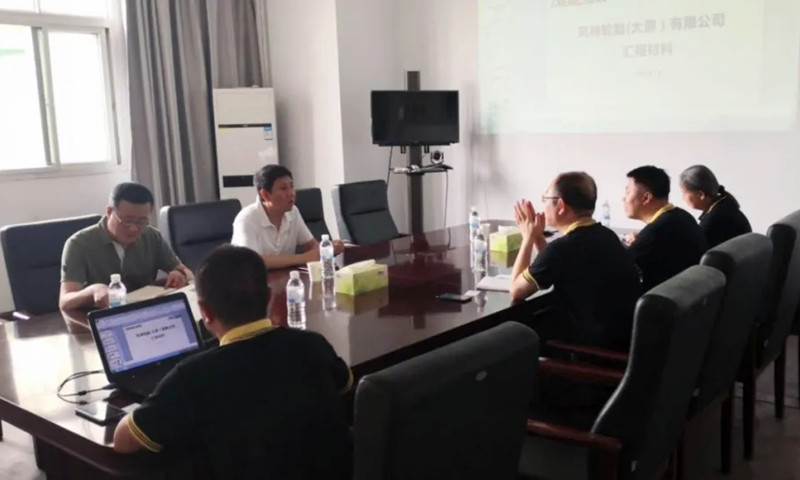 董笑龙副主任带队调研风神轮胎公司(图1)