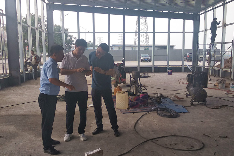 董笑龙副主任带队赴区内企业调研(图1)