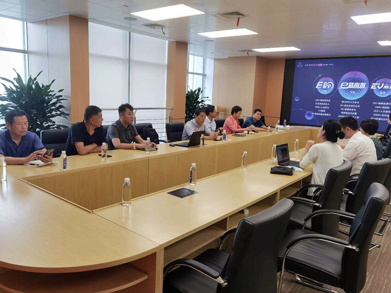 邢蕴武、岳兔立带队赴上海、江苏等地考察调研汽贸园企业(图3)
