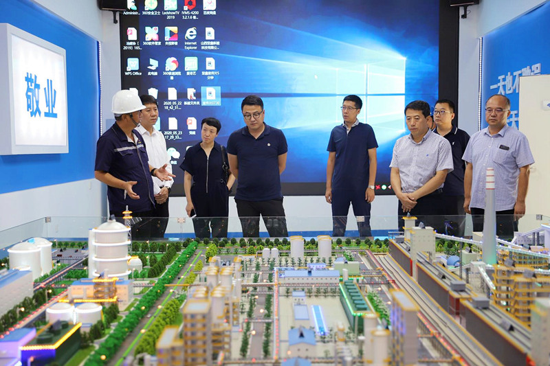 雪松产业投资集团来开发区洽谈项目(图1)