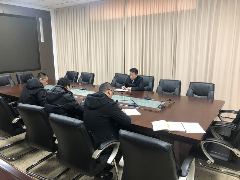 陈晋召开开发区行政审批工作会议(图1)