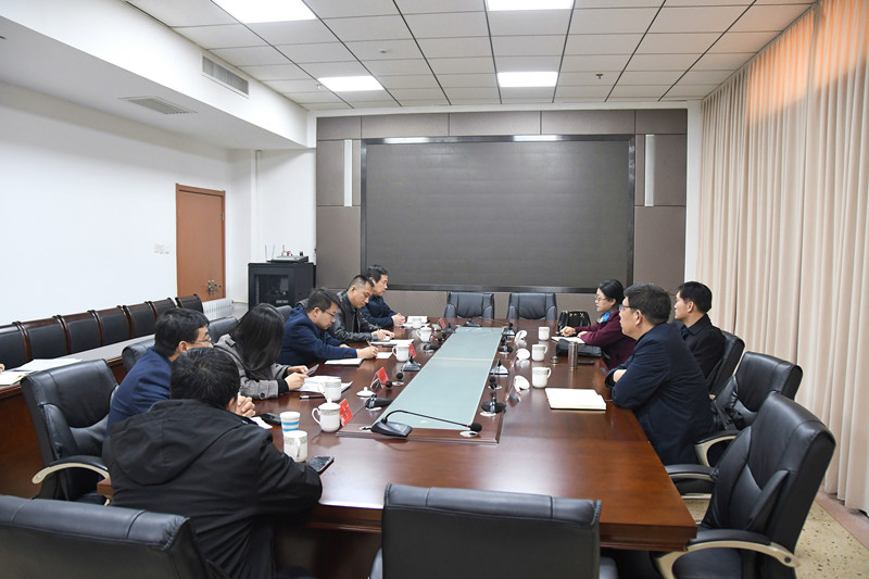 太原市行政审批服务管理局赴清徐经济开发区召开项目手续办理推进会(图1) 太原市行政审批服务管理局赴清徐经济开发区召开项目手续办理推进会(图1)