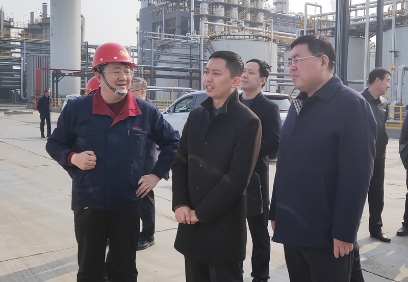 省工信厅领导调研清徐精细化工循环产业园(图1) 省工信厅领导调研清徐精细化工循环产业园(图1)