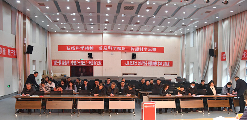 机关一选区开发区投票站举行清徐县十七届人大代表选举(图3)