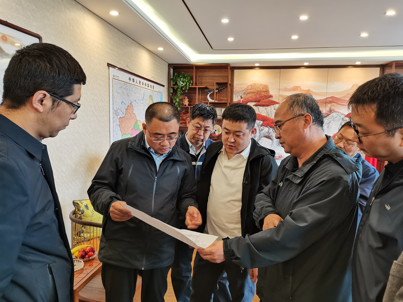 陈晓勇带队调研亚鑫新能科技有限公司(图2)