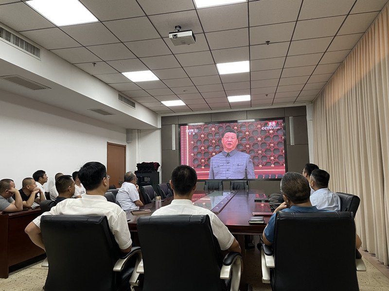 清徐经济开发区组织全体党员干部收看庆祝中国共产党成立100周年大会(图2)