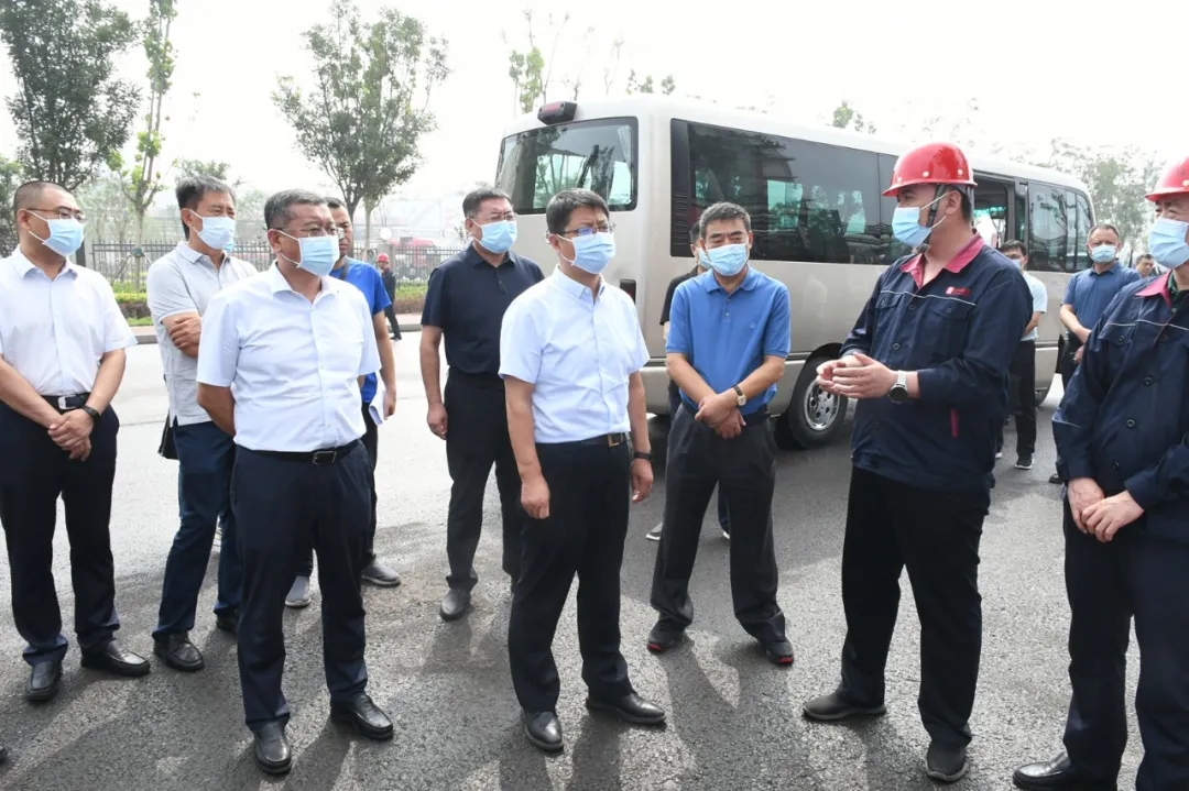 副市长程永平莅清调研精细化工循环产业园(图1)