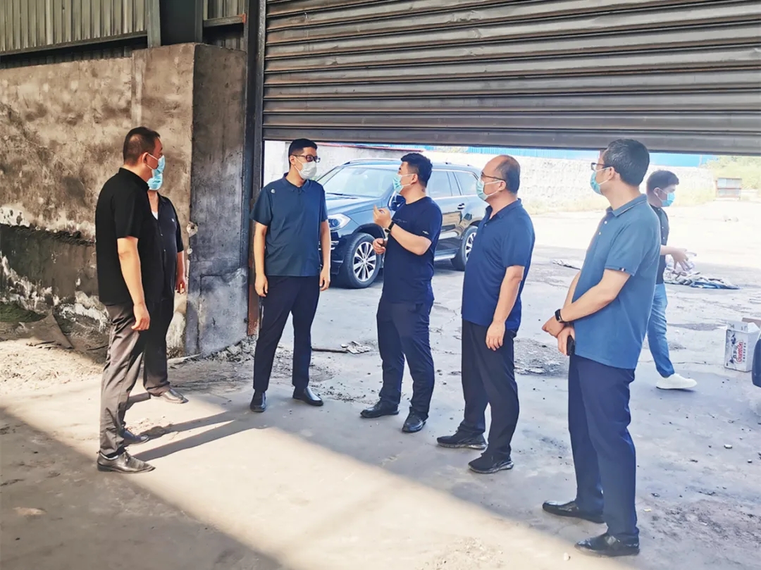 孟涛带队调研区内企业并督导检查疫情防控工作(图1)