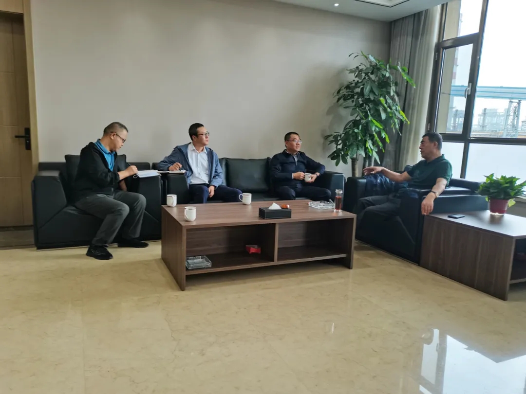 陈晓勇带队调研区内企业(图2)