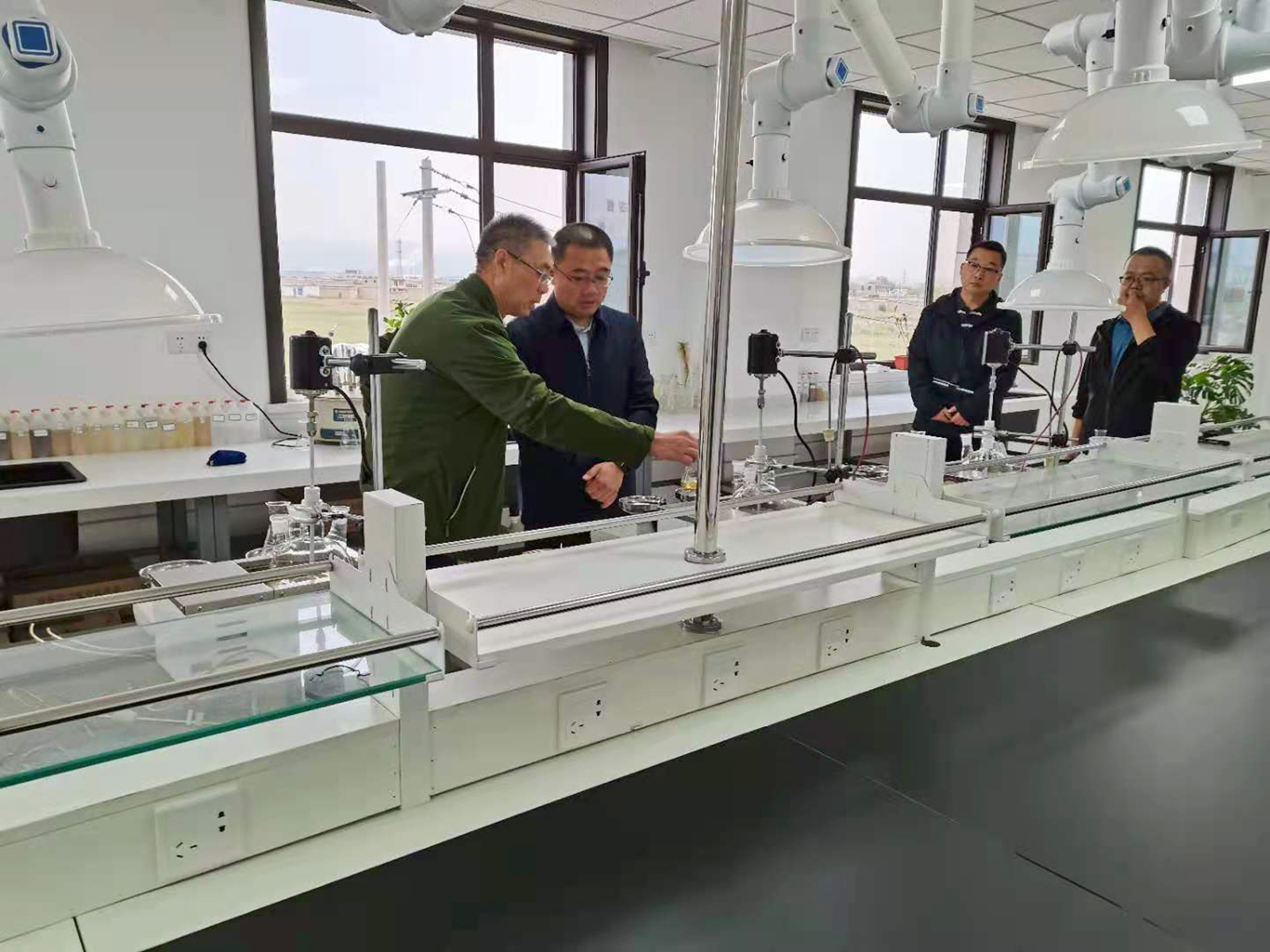 陈晓勇带队调研区内企业(图2)